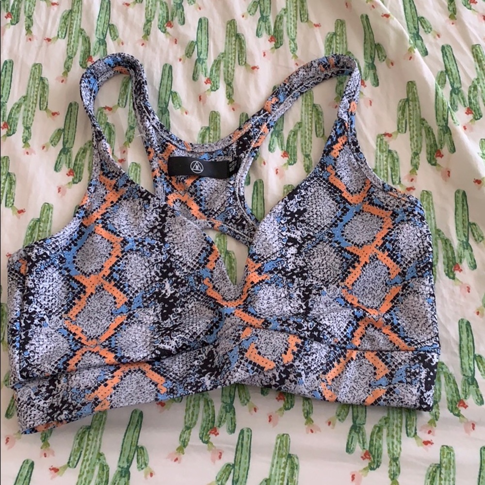 Snake skin sports bra Size 6